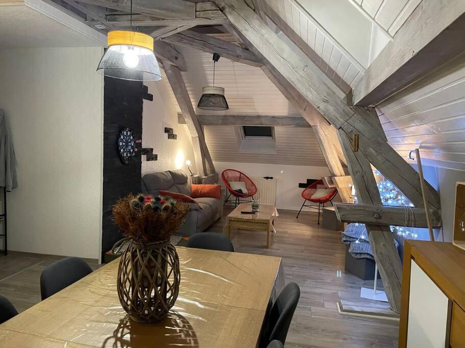 CorcieuxLoft Avec Jardinアパートメント エクステリア 写真